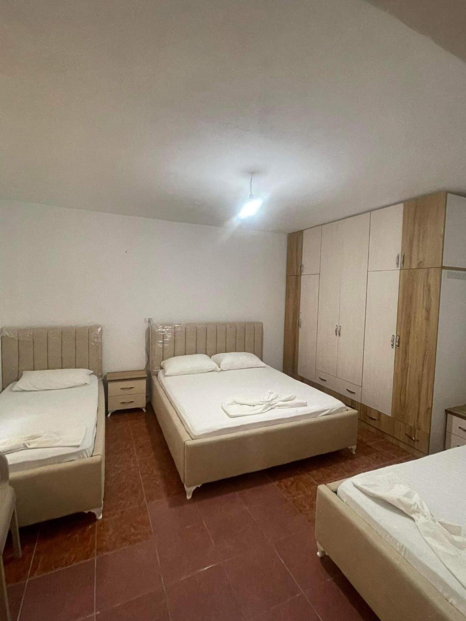 Hotel Gjika Саранда Экстерьер фото