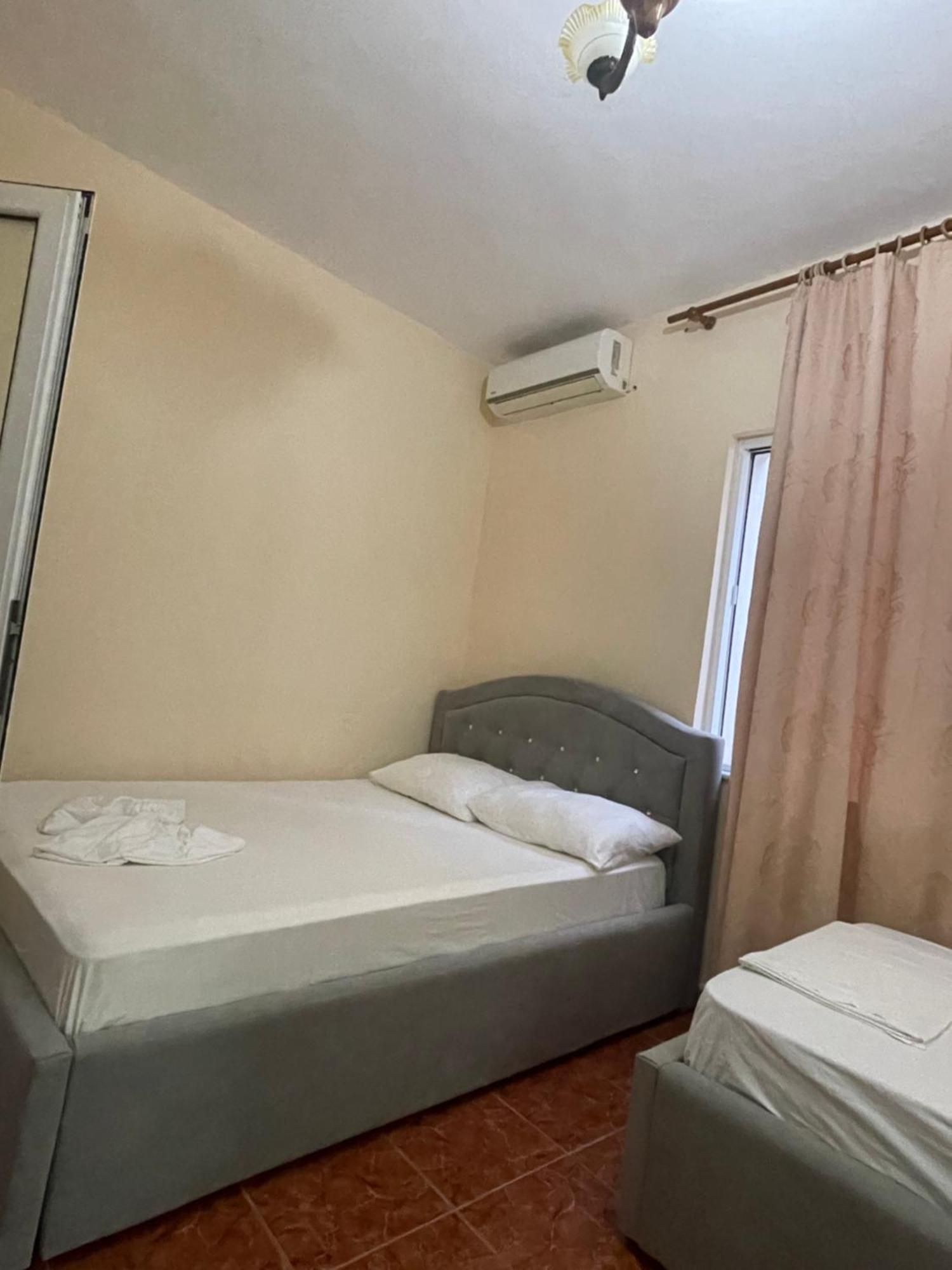 Hotel Gjika Саранда Экстерьер фото
