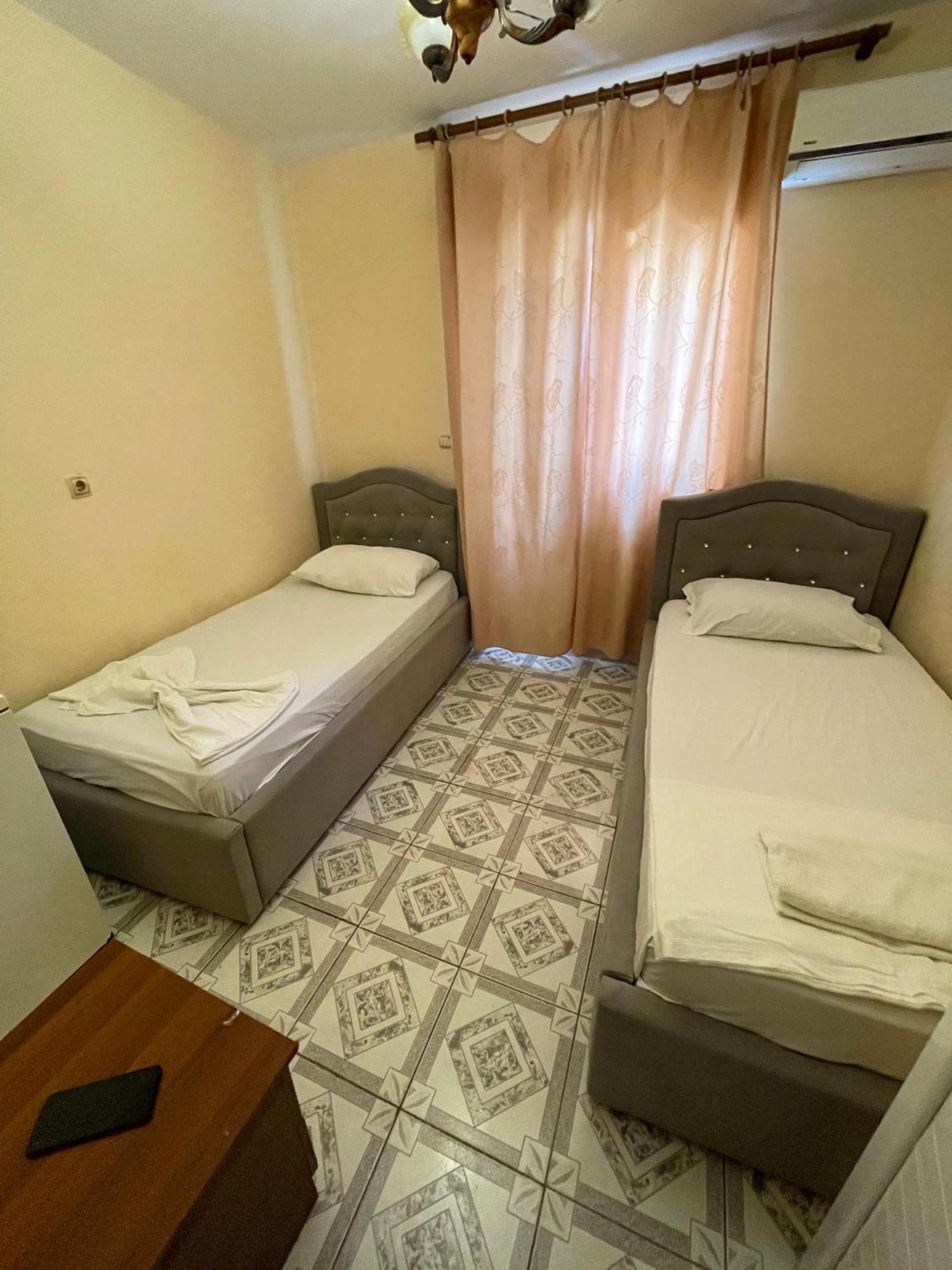 Hotel Gjika Саранда Экстерьер фото